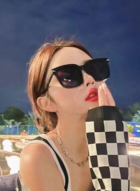 黑色方形偏光防紫外线太阳镜