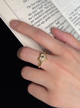 中古风天然贝壳爱心戒指复古文艺做旧抹黑食指戒小众设计感手饰女