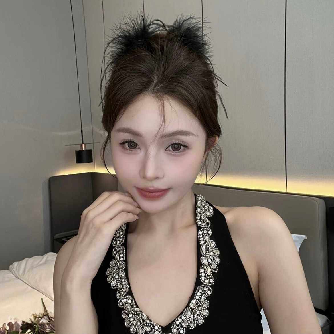 气质蓬松仙气羽毛鲨鱼夹流苏精致氛围感高级纯新款欲抓夹发夹子女,淘宝优惠券,粉丝福利购,淘宝优惠卷