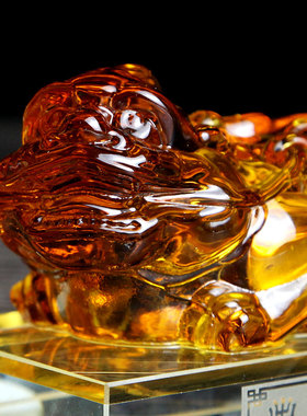 貔貅创意实心树脂中控台汽车摆件