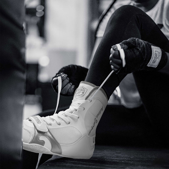 High top boxing shoes, boots, indoor wrestling, muay thai