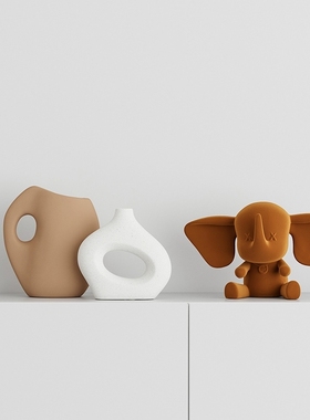 高级感大地色艺术软装饰品摆件