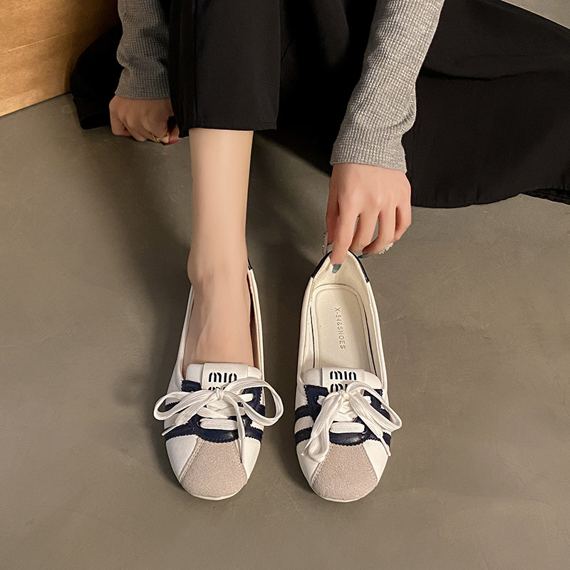 银色芭蕾休闲鞋女浅口平底软底单鞋2026新款夏季百搭一脚蹬蛋卷鞋,淘宝优惠券,粉丝福利购,淘宝优惠卷