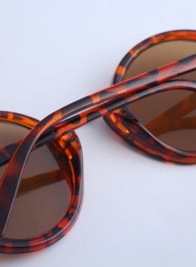 墨镜复古风茶色水晶眼镜