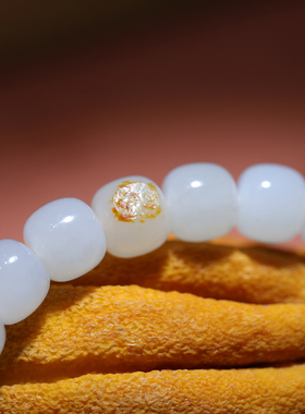 【姑苏润石堂】在售22克天然新疆和田玉籽料红皮白玉老型珠手串