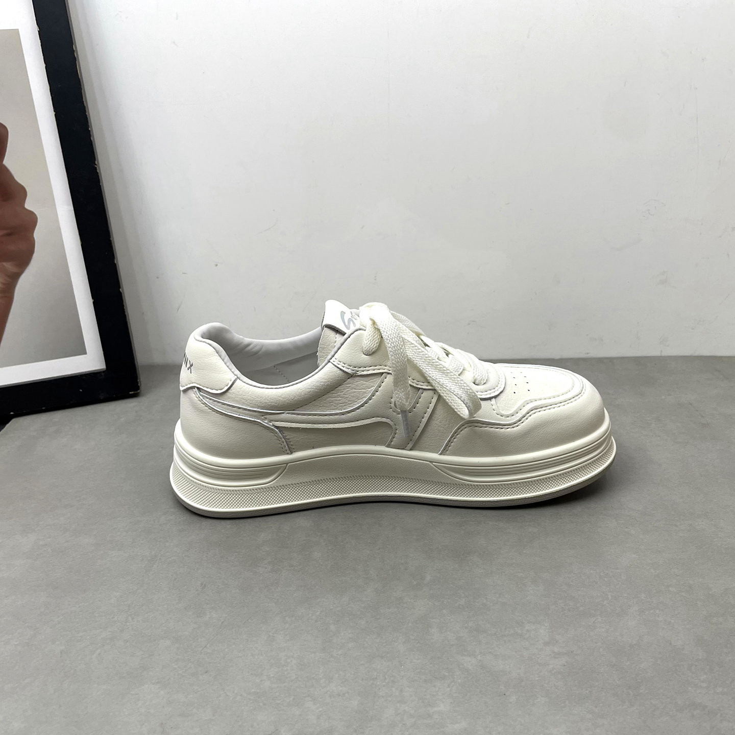 2026春季新款小白鞋圆头深口系带韩版学生休闲女士单鞋,淘宝优惠券,粉丝福利购,淘宝优惠卷