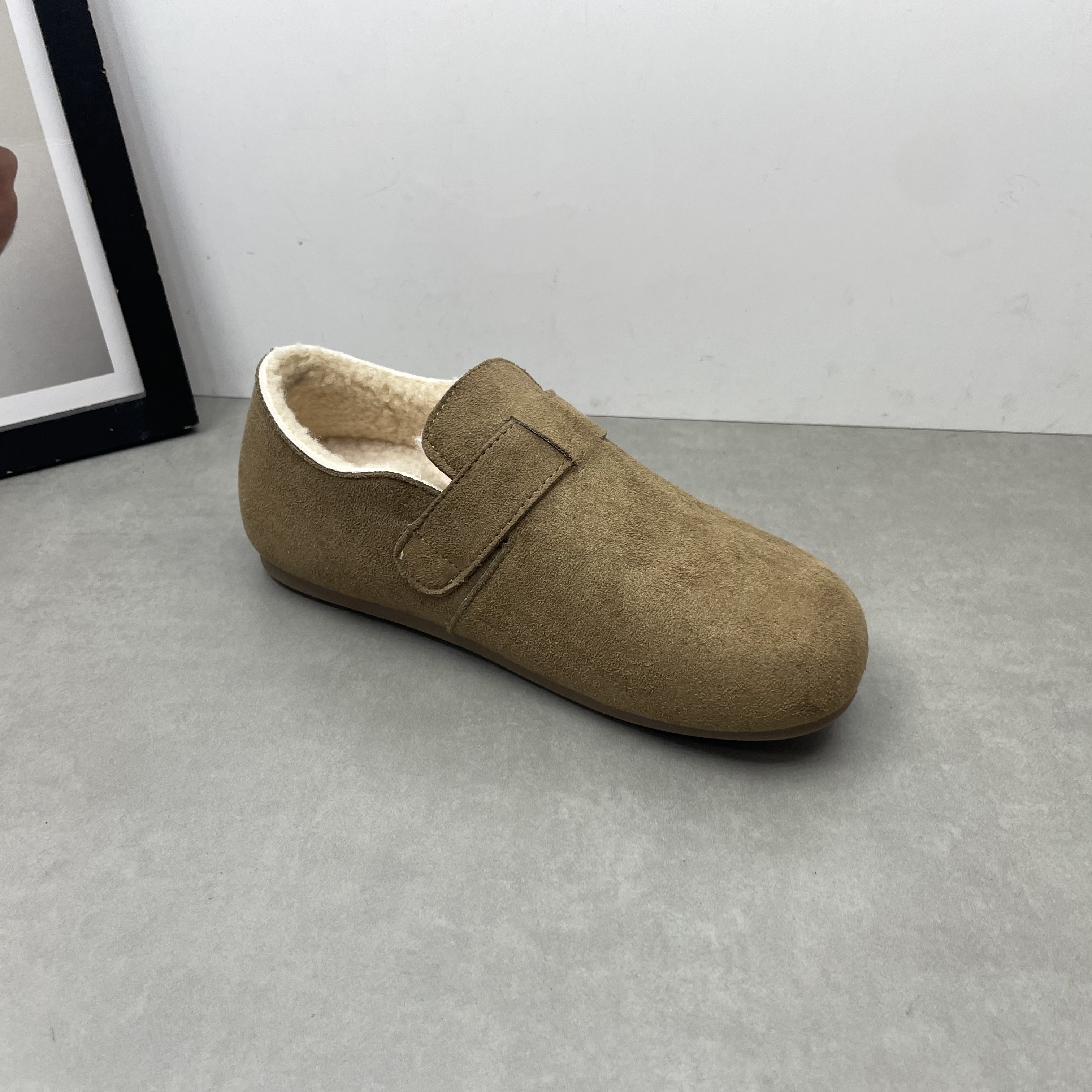 工厂断码女鞋2025秋冬新款圆头一脚蹬加绒保暖英伦风勃肯鞋女棉鞋 - 图2