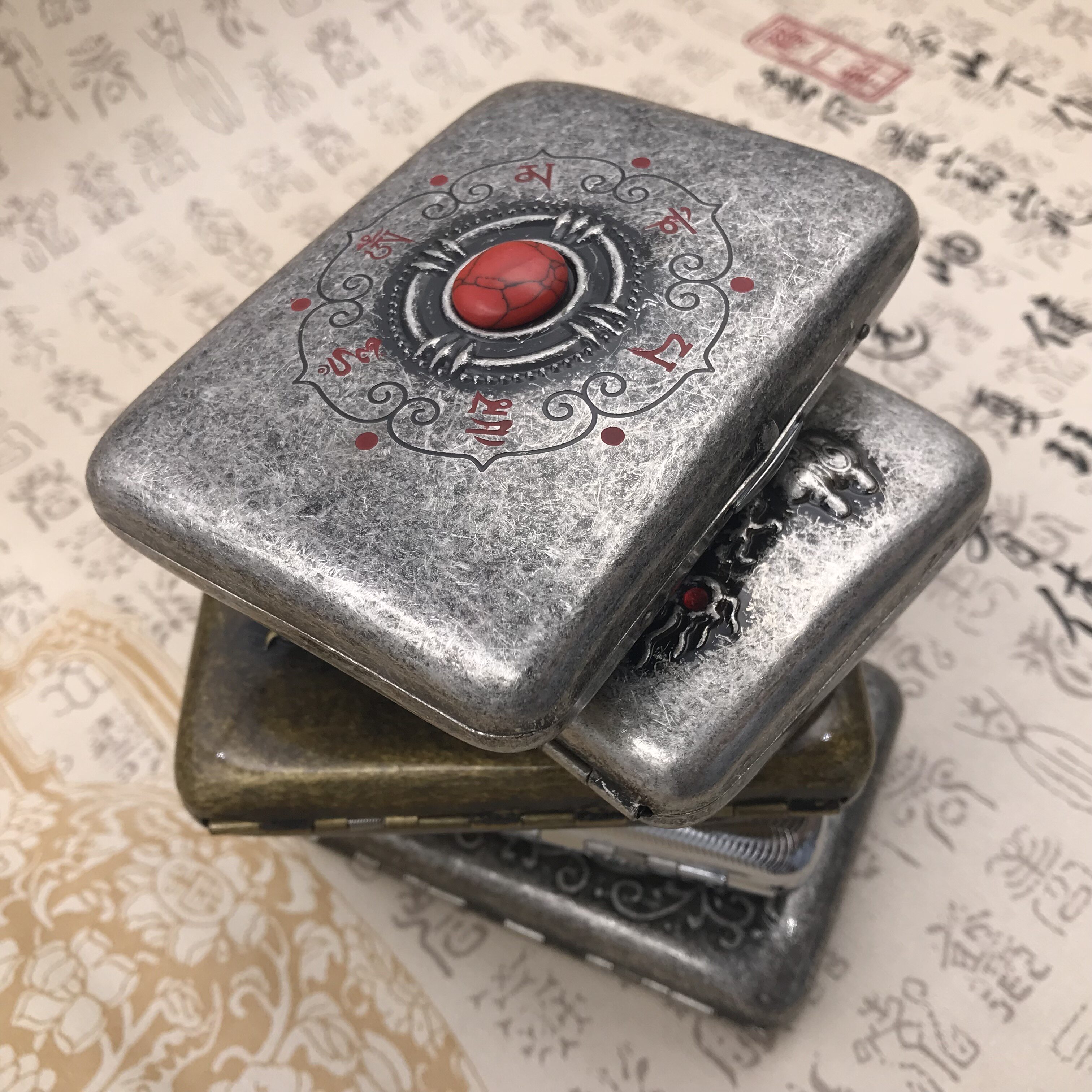 【祝融】创意浮雕图案黄铜双枪16支烟盒如意花烙印吉祥寓意香烟夹