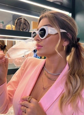 白色猫眼墨镜时尚韩版显瘦防晒旅行开车欧美潮流复古风太阳镜女士