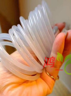 晶莹漂亮风年龄透体网红玛瑙手镯