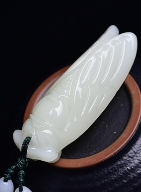 新疆一鸣惊人合成玉蝉仿玉石知了吊坠生日礼物送男女友毛衣链