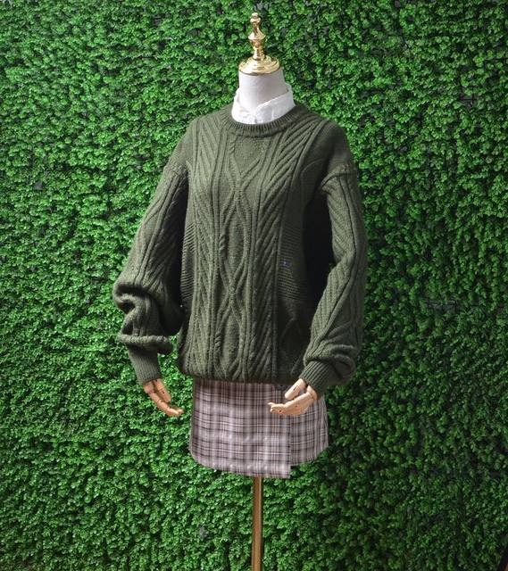 Fashionable and versatile solid color thickened mid-length pullover sweater