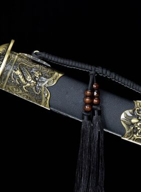 龙泉市刀剑高锰钢刻花双手牛尾刀