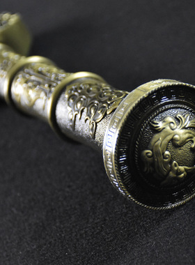 龙泉市刀剑花纹钢发红春秋剑传统