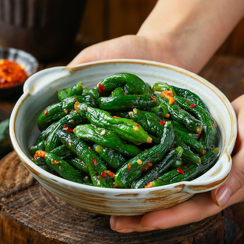 崔奶奶香辣小黄瓜300g 东北特产延边朝鲜族泡菜酱黄瓜香辣黄瓜 - 图2