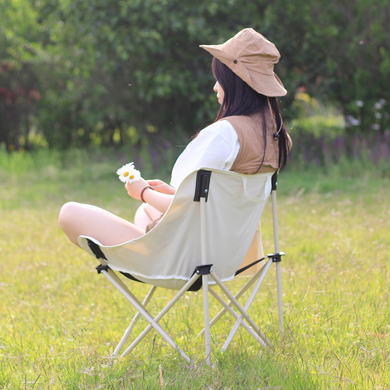 户外月亮椅露营折叠椅子便携式野餐小马扎美术生钓鱼凳子桌椅套装