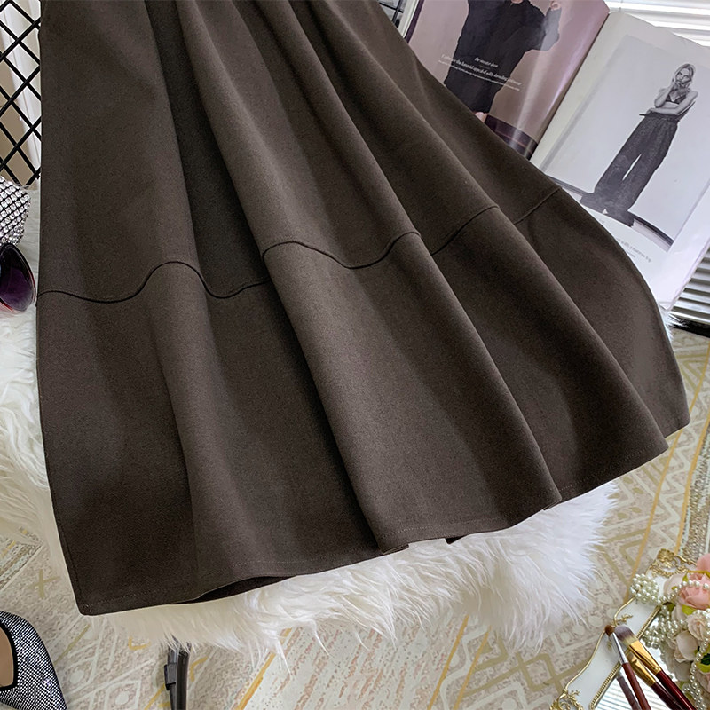 女秋2021新款高腰a字口袋配半身裙 意五分半身裙