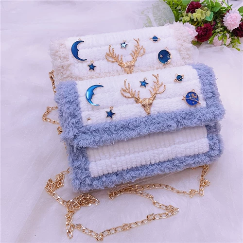 TikTok, вязаная сумка ручной работы, набор материалов, барсетка, небольшая сумка для друга, DIY, популярно в интернете, подарок для девушки