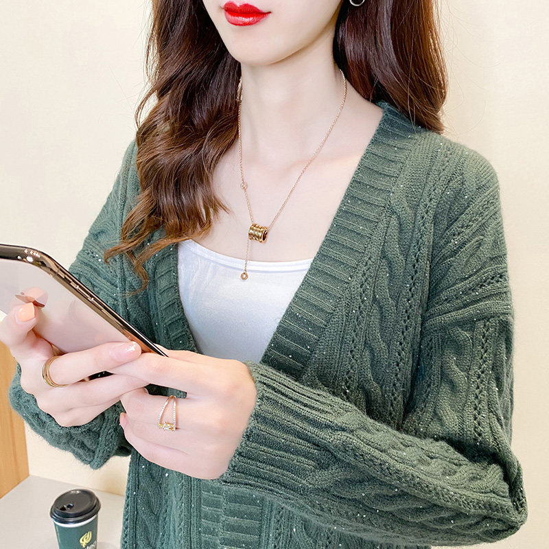 秋装2020年新款v领韩版纯色短外套 淑蔻毛针织衫