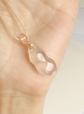 天然正品白玉髓俏皮猫项链吊坠 迷你款可爱猫玉坠