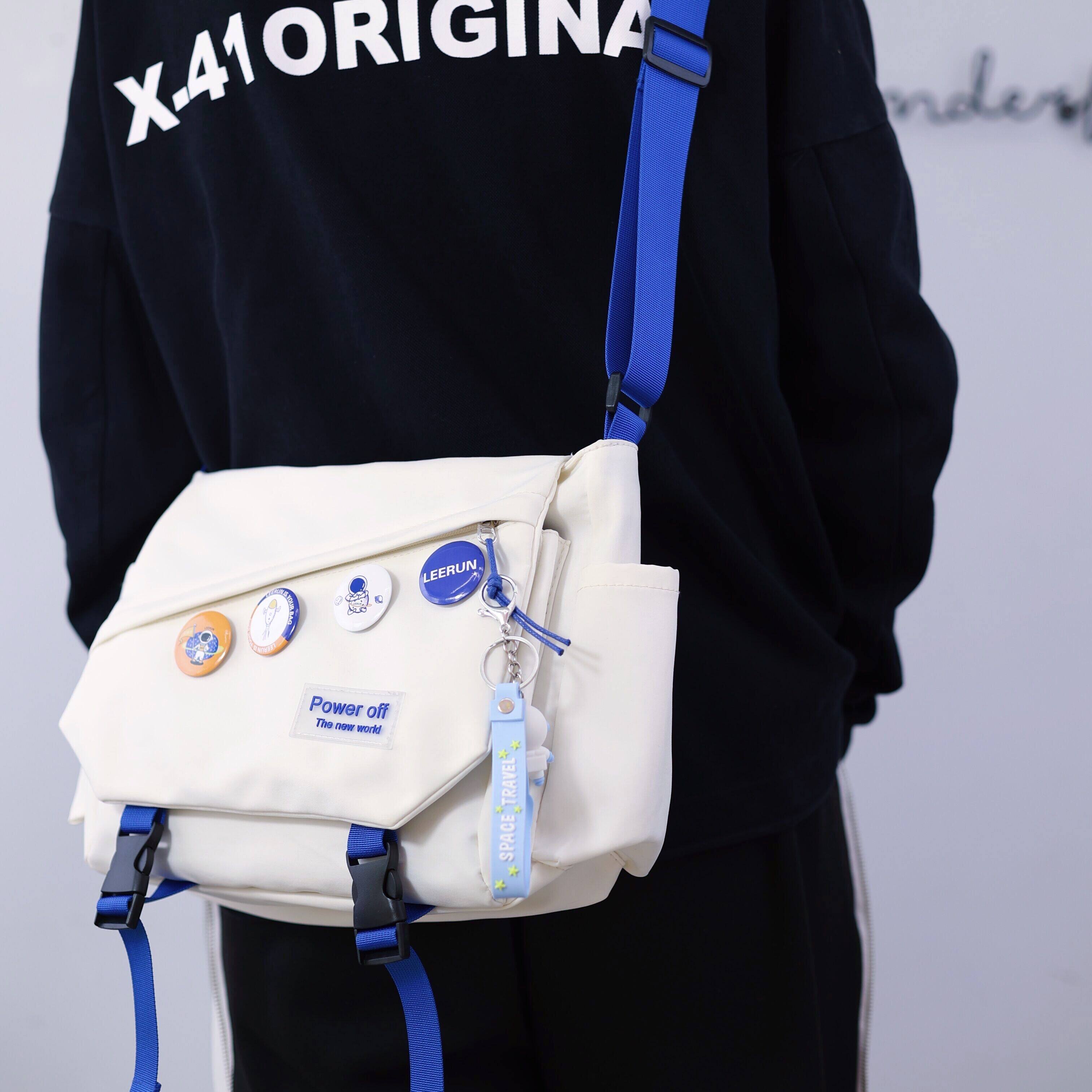 男士潮牌ins工装风日系休闲斜挎包 单色空间男士包袋