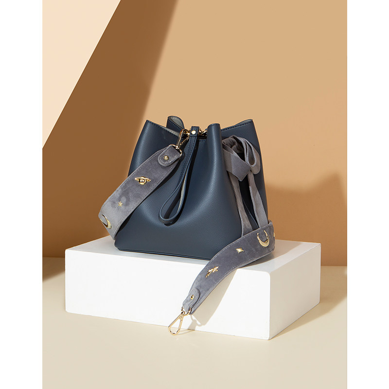 秋冬2020新款韩版ins潮流斜挎小包 acezwin女士包袋