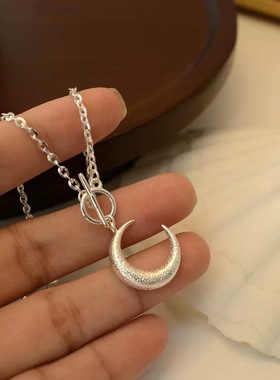 s925纯银闪砂月亮OT扣项链女ins小众轻奢超闪星河波光粼粼锁骨链