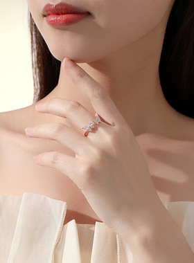 轻奢风蝴蝶戒指女S925银日韩小众ins小蝴蝶镶钻锆石女戒饰品批发