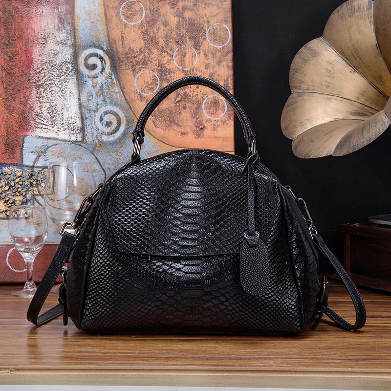 大容量软皮手提2020新款潮大包包 巴伦维斯女士包袋