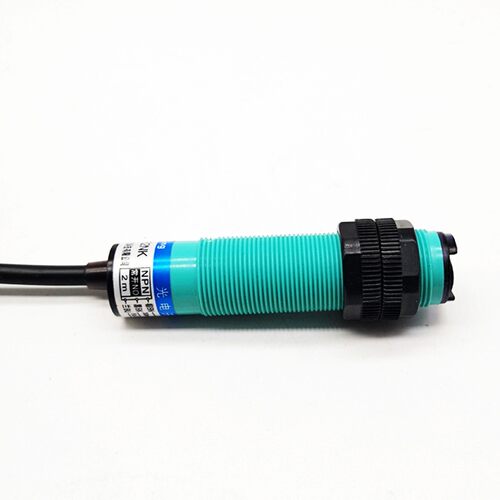BYD18N-2MB回归反射反光板2米三线NPN常闭12V24V感应开关传感器 - 图0