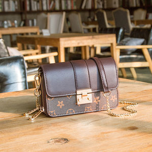 森系chic百搭斜挎链条包