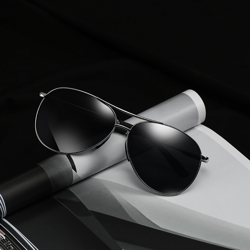 阿卡兹旗舰店日夜两用墨镜男士太阳镜开车偏光变色司机镜女夜视蛤蟆镜驾驶墨镜1