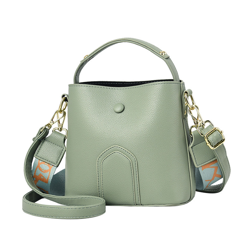 单肩大容量包包2020新款女士斜挎包 丹妮芙女士包袋