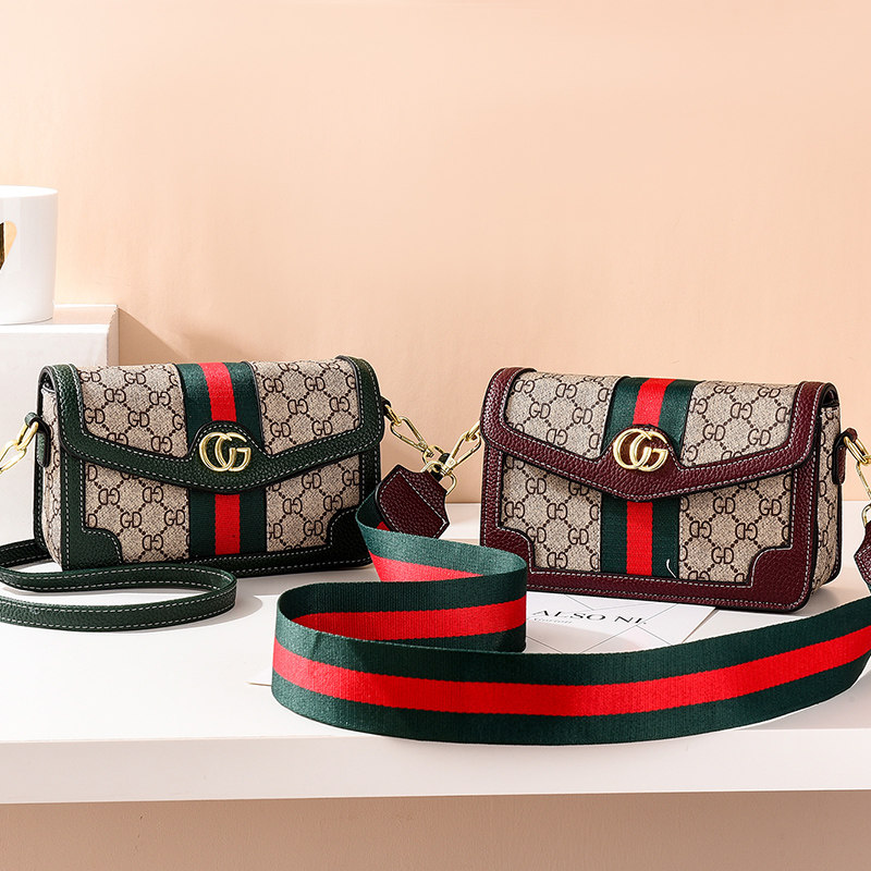 女士洋气小ck 2020新款潮网红斜挎包 丹妮芙女士包袋