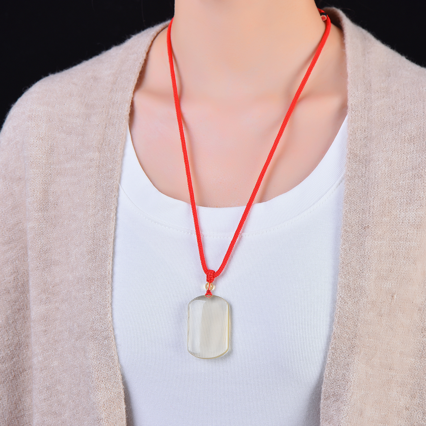 天然黄水晶平安无事牌吊坠男士女款黄色原石项链本命年护身符礼物 - 图2