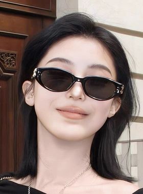 2025新款猫眼墨镜女高级感网红同款金属镂空镜腿kunst太阳镜ins