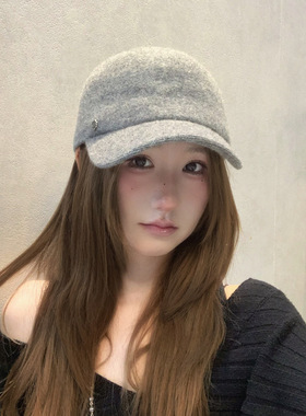 韩系羊毛呢鸭舌帽女秋冬百搭显脸小马术帽高品质保暖白色帽子新款