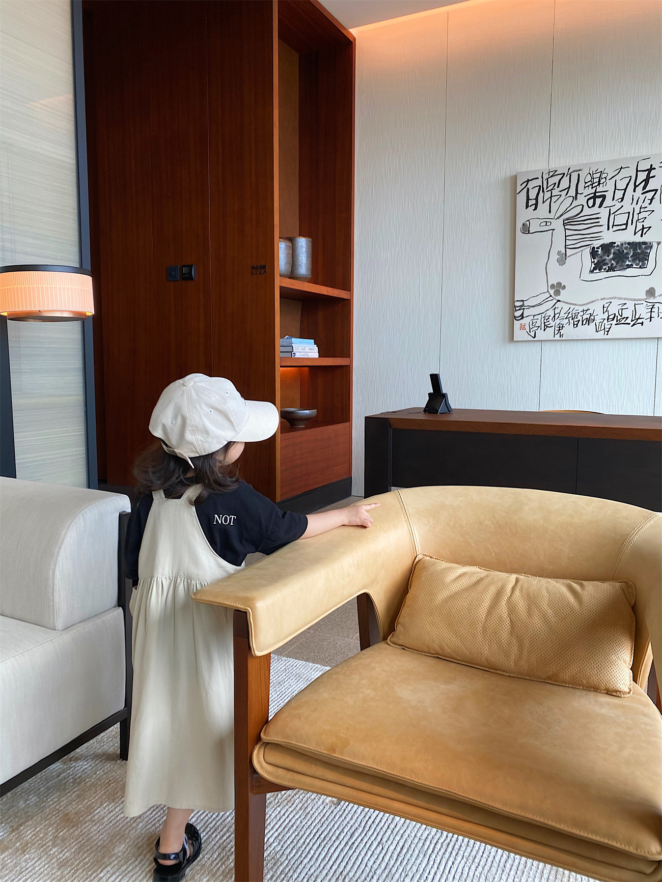 YUSONG◆2024夏装新款洋气女儿童装日系黑色吊带背带裙连衣裙长款 - 图3