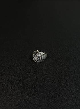 小心袖口 cleanfit中世纪蔷薇做旧戒指复古小众简约暗黑百搭指环