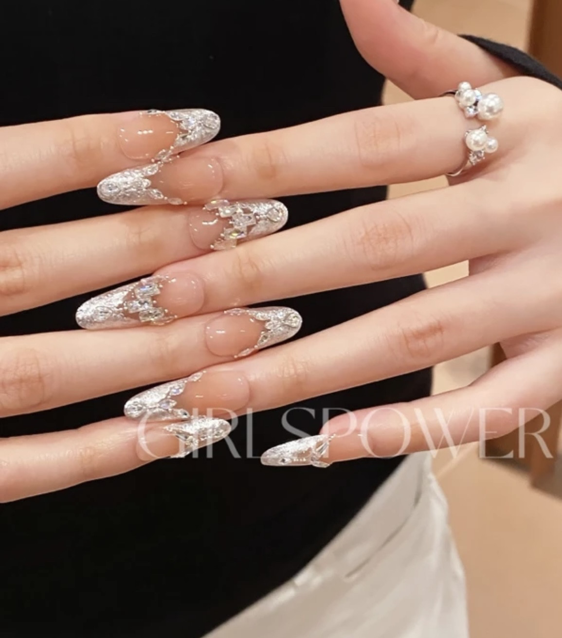【女神冠冕】手工穿戴甲冰晶猫眼轻奢满钻高级感晶石猫眼显白美甲 - 图3