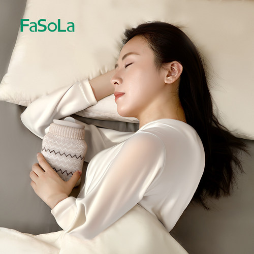 FaSoLa迷你小号热水袋注水加厚硅胶暖水袋冬季暖被窝热敷专用神器 - 图2