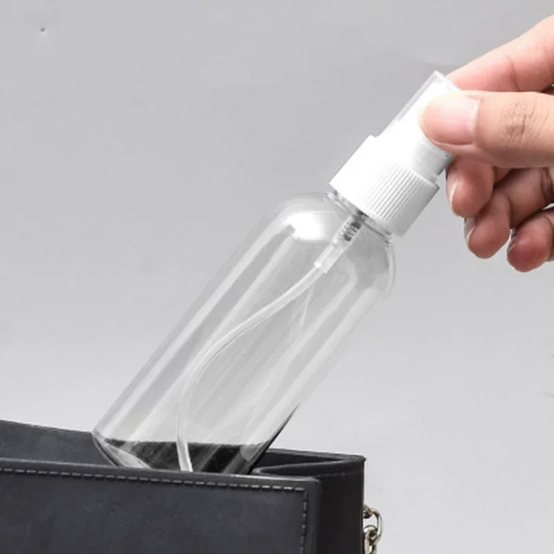 Sprayer, cosmetic moisturizing bottle for traveling