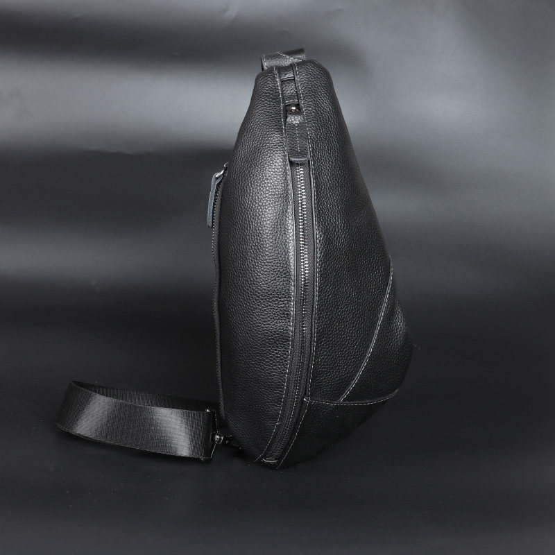 男胸包休闲手机包潮头层牛皮斜挎包 帕克狄奥男士包袋