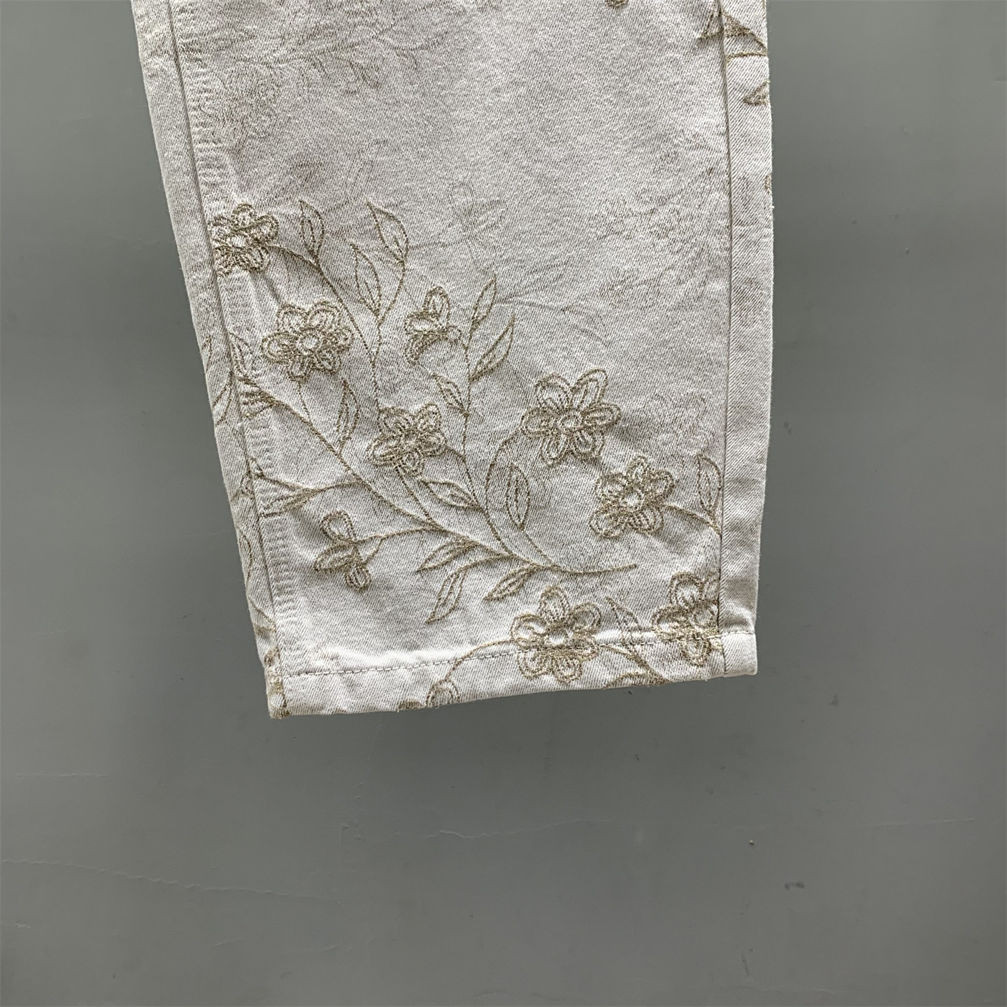 复古提花休闲阔腿牛仔裤女2026春季新款高腰宽松显瘦弯刀拖地长裤,淘宝优惠券,粉丝福利购,淘宝优惠卷