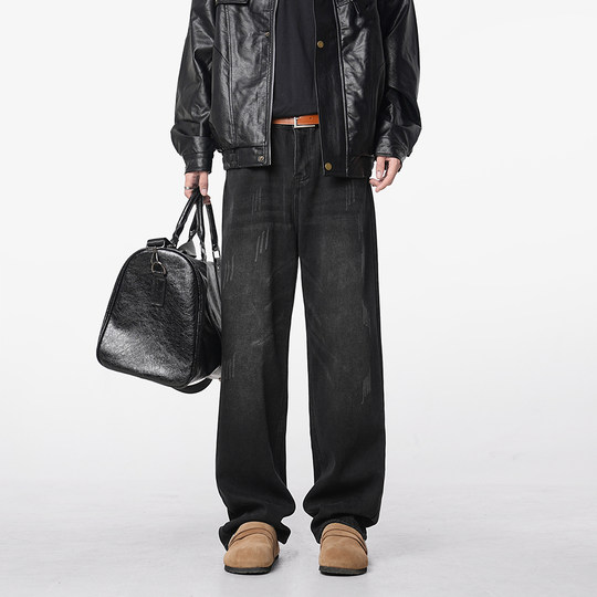 V37 American retro washed distressed jeans for men