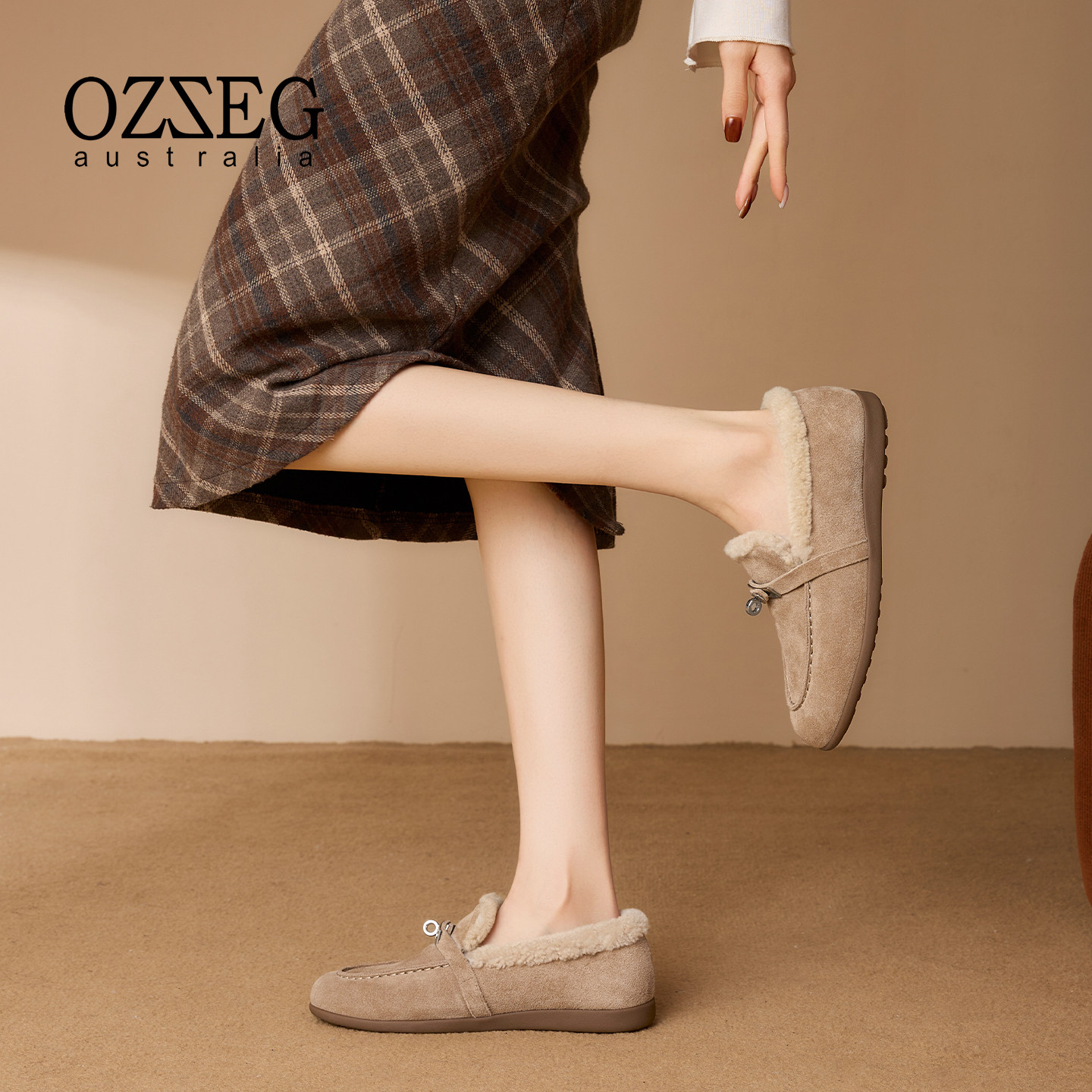 OZZEG2025新款kelly扣舒适保暖豆豆鞋女羊皮毛一体乐福单鞋25D26,淘宝优惠券,粉丝福利购,淘宝优惠卷