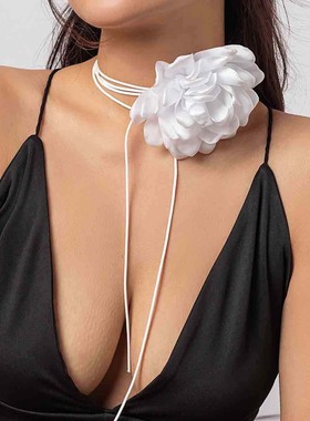 时尚立体花朵图案可调节绳项链女