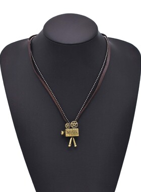 古铜银色相机形状镶钻吊坠长项链