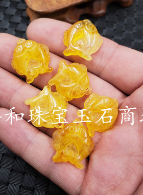 饰品配件新款仿蜜蜡双鱼吊坠仿蜜蜡连年年有手链项链配件蜜蜡配饰