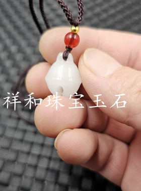 新疆和田白玉金丝玉铃铛玉石挂件